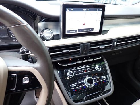 Certified 2022 Lincoln Corsair AWD w/ Premium Package image 22