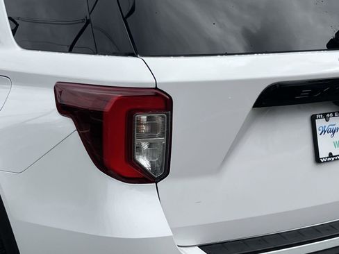 Certified 2021 Ford Explorer ST w/ Equipment Group 401A image 11