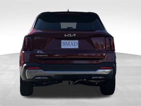 Used 2025 Kia Sorento S w/ Panoramic Sunroof Package image 11