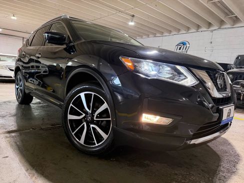 Used 2018 Nissan Rogue SL w/ Premium Package AWD/4WD image 5