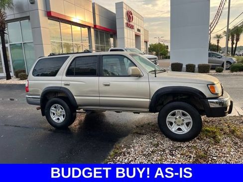 Used 2002 Toyota 4Runner SR5 w/ Upgrade Value Pkg 2 RWD image 2