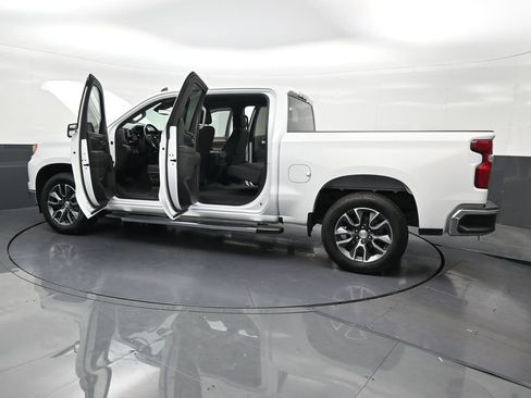 Used 2023 Chevrolet Silverado 1500 LT RWD image 36