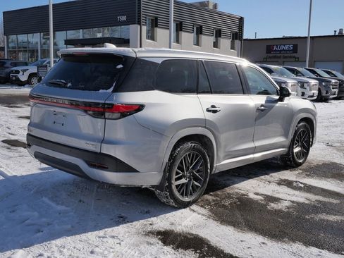 Used 2024 Lexus TX 350 AWD w/ Captains Chair Package image 11