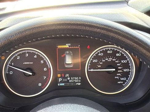 Used 2022 Subaru Forester Premium image 24