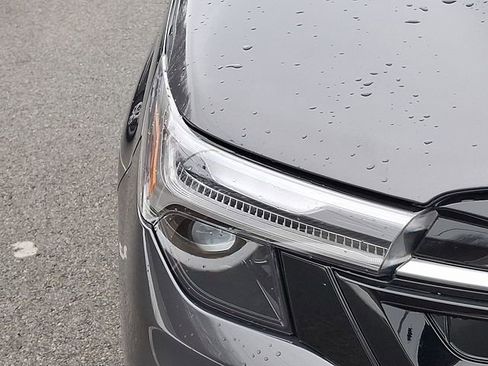 Used 2025 Subaru Forester Touring w/ Touring Package image 9