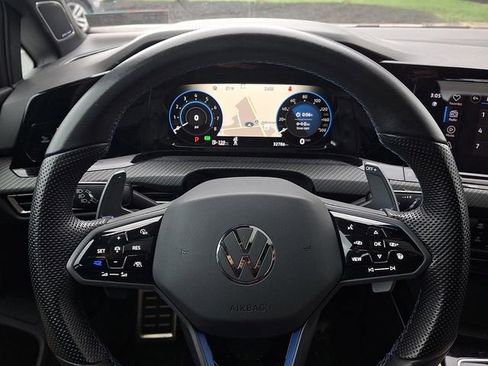 Used 2023 Volkswagen Golf R AWD/4WD image 20