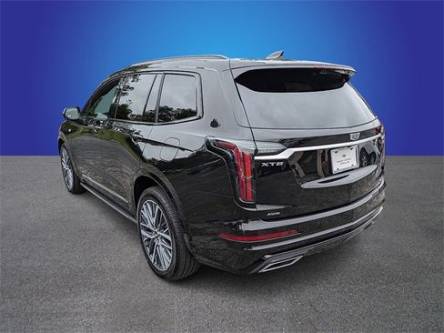 Certified 2024 Cadillac XT6 Sport w/ Technology Package image 3