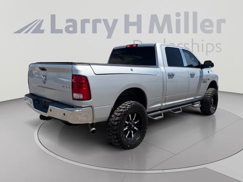 Used 2017 RAM 2500 Tradesman w/ Chrome Appearance Group AWD/4WD image 5