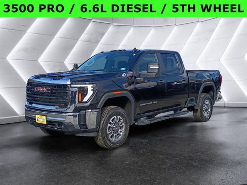 Used 2024 GMC Sierra 3500 Pro image 2