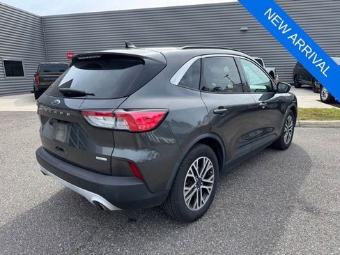 Certified 2020 Ford Escape SEL FWD image 7