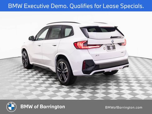 New 2026 BMW X1 xDrive28i image 3