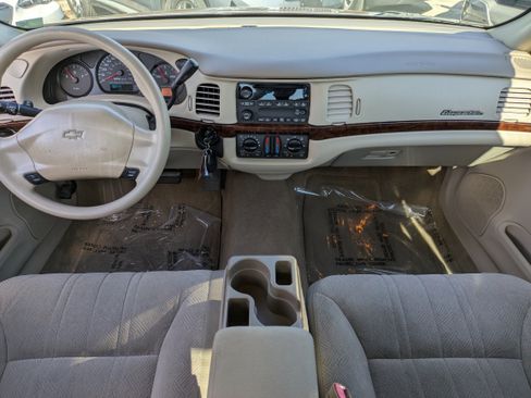 Used 2004 Chevrolet Impala w/ Preferred Equipment Group image 14