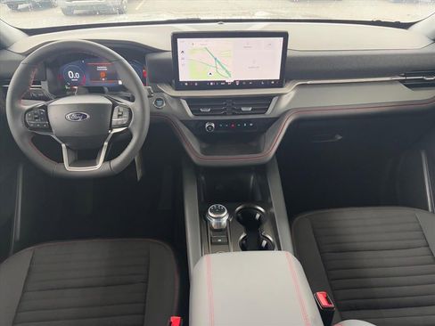 New 2026 Ford Explorer ST-Line image 4