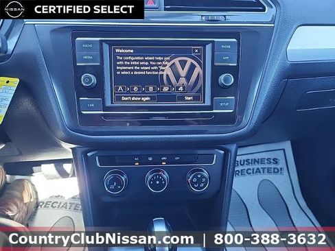 Used 2019 Volkswagen Tiguan S w/ 3rd Row Seat Package AWD/4WD image 12