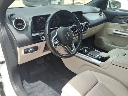 Used 2023 Mercedes-Benz GLA 250 image 24
