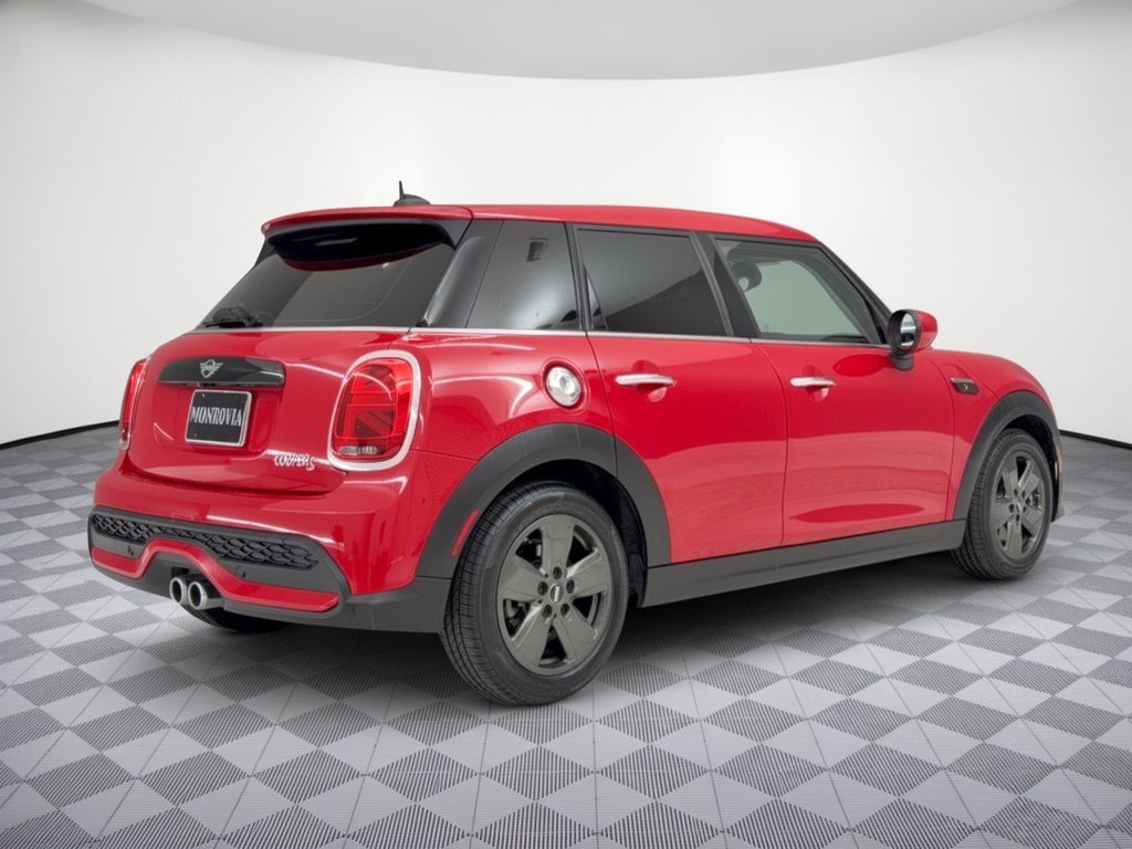 Certified 2024 MINI Cooper S FWD image 9