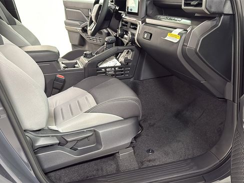 New 2025 Toyota Tacoma TRD Off-Road image 18