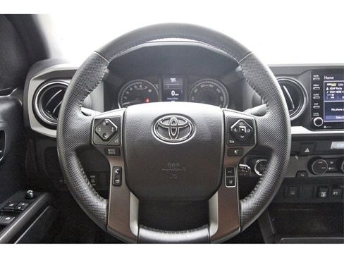 Used 2021 Toyota Tacoma TRD Sport image 14