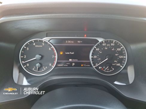 Used 2023 Nissan Rogue S AWD/4WD image 11