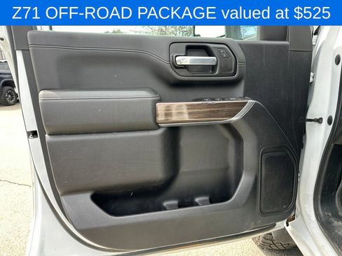 Used 2022 Chevrolet Silverado 2500 LT w/ Convenience Package image 11