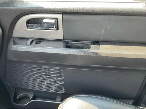 Used 2014 Ford Expedition EL Limited w/ Equipment Group 301A image 19