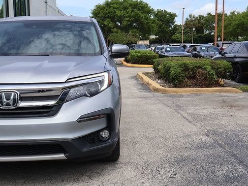 Used 2021 Honda Pilot EX image 14
