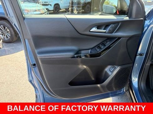 Used 2026 Chevrolet Equinox LT w/ Convenience Package II FWD image 12