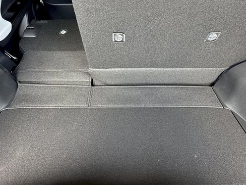 New 2026 Subaru Solterra AWD/4WD image 15