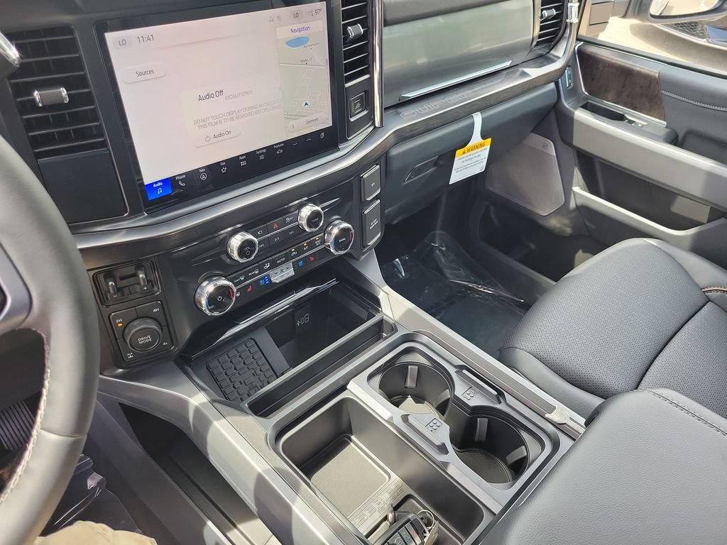 New 2026 Ford F250 Lariat w/ Black Appearance Package AWD/4WD image 23