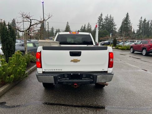 Used 2010 Chevrolet Silverado 1500 LT image 8