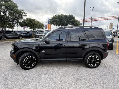 Certified 2023 Ford Bronco Sport Outer Banks w/ Tech Package AWD/4WD image 10