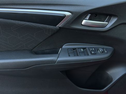 Used 2016 Honda Fit EX image 45