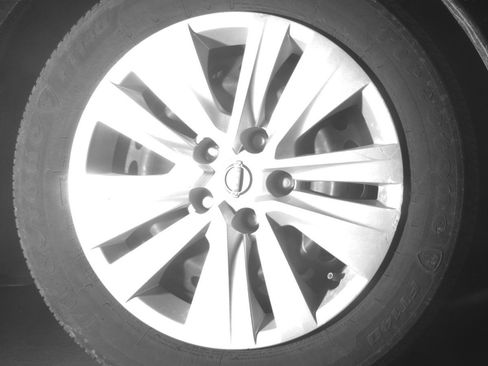 Used 2025 Nissan Sentra S FWD image 13