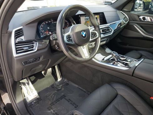 Used 2023 BMW X5 M50i w/ Executive Package image 22