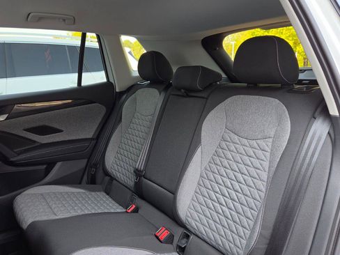Certified 2025 Volkswagen Tiguan S FWD image 42