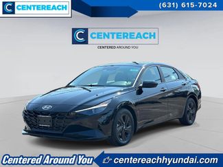 Used 2023 Hyundai Elantra SEL FWD video 1