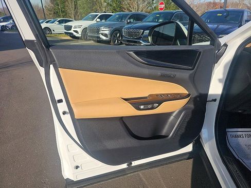 Used 2022 Lexus NX 250 FWD w/ Premium Package image 10