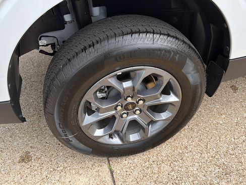 Used 2025 Ford Maverick XLT w/ Equipment Group 302A image 10