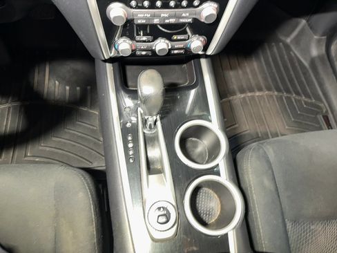 Used 2016 Nissan Pathfinder SV w/ Trailer Tow Package image 21