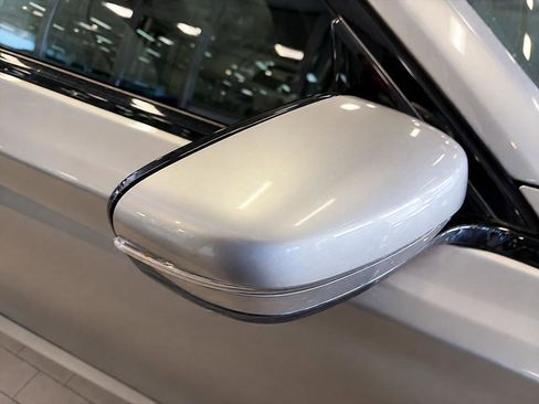 Used 2020 BMW 750i xDrive w/ Autobahn Package AWD/4WD image 11