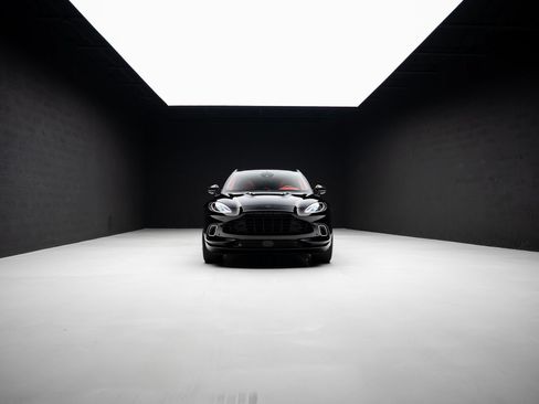 Used 2022 Aston Martin DBX AWD/4WD image 86