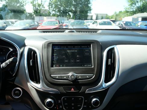 Used 2019 Chevrolet Equinox LT AWD/4WD image 14