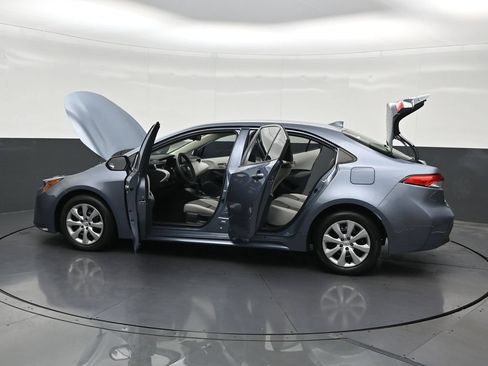 Used 2023 Toyota Corolla LE FWD image 34
