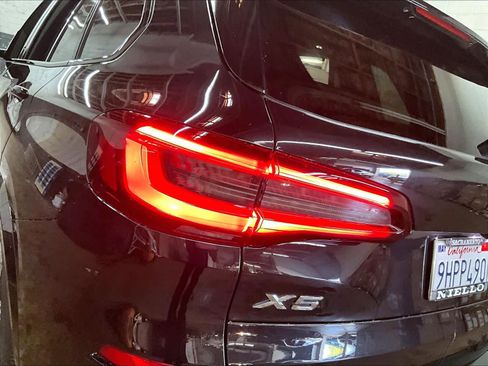 Used 2023 BMW X5 xDrive45e w/ Executive Package image 31