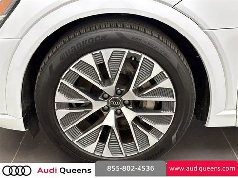 Certified 2024 Audi Q8 e-tron Premium Plus w/ Premium Plus Package image 8