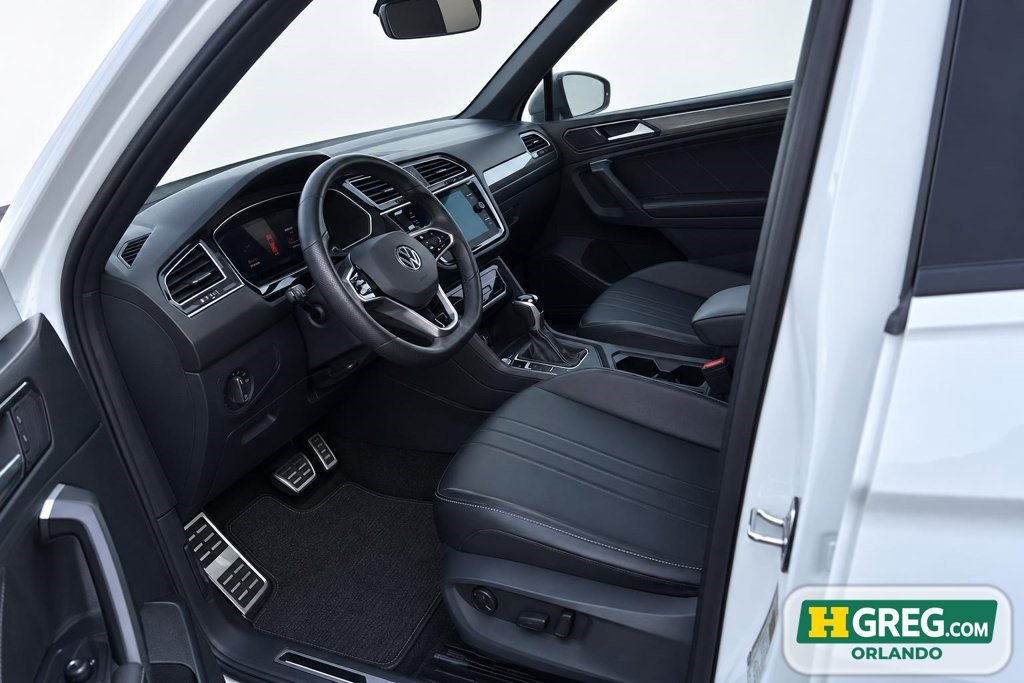 Used 2023 Volkswagen Tiguan SE R-Line FWD image 10