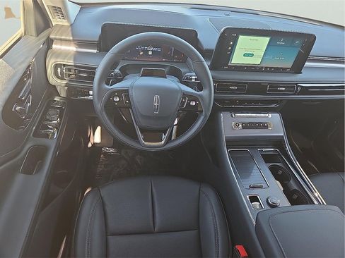 New 2026 Lincoln Aviator 2WD image 11