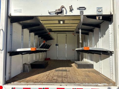 Used 2023 Chevrolet Express 4500 Extended w/ Power Convenience Package image 3