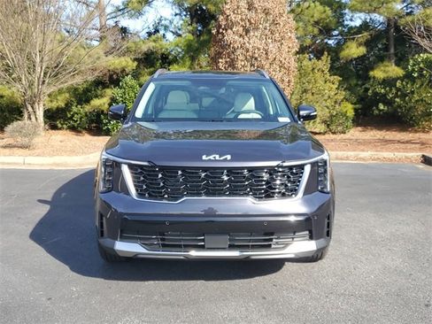 New 2026 Kia Sorento S image 2