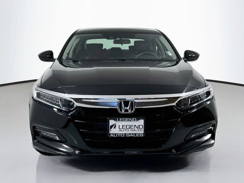 Used 2018 Honda Accord EX image 2